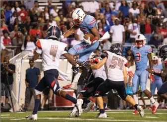  ?? (Arkansas Democrat-Gazette/Justin Cunningham) ?? Tight end Erin Outley (top) has recorded 97 receptions for 1,374 yards and 19 touchdowns in 3 seasons at Little Rock Parkview. He is rated a 4-star prospect by recruiting analyst Tom Lemming.