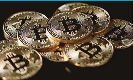 ?? REUTERS PIC ?? Tech-savvy young investors, real estate players and jewellers are among those invested in bitcoin and other virtual currencies, say tax officials after gathering data from nine exchanges in Mumbai, Delhi, Bengaluru and Pune.