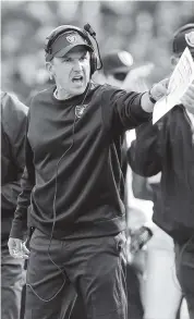  ?? MARCIO JOSE SANCHEZ AP ?? Dennis Allen, who went 8-28 as the Raiders’ head coach, is now the defensive coordinato­r for the Saints.