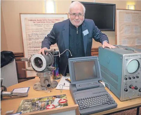  ??  ?? A MILESTONE plaque to mark the work of Dundee’s flat screen innovators has been officially unveiled.
Pioneering work carried out by Professors Walter Spear and Peter LeComber at the University of Dundee in the 1970s and 1980s has been recognised by...