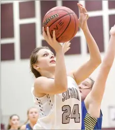  ?? Bud Sullins/Special to the Herald-Leader ?? Siloam Springs senior Chloe Price is the Lady Panthers’ leading returning scorer from last season.