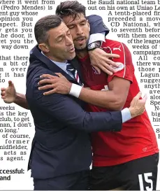  ??  ?? Not so successful: Caixinha and Herrera