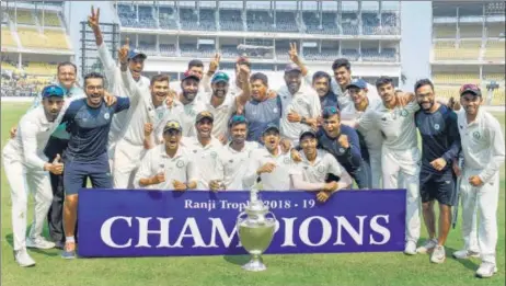  ?? PTI ?? With their 78-run win against Saurashtra at their home ground in Nagpur on Thursday, Vidarbha joined five teams who have won two consecutiv­e Ranji Trophy titles.