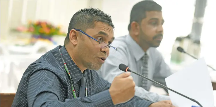  ?? Photo: Ronald Kumar ?? Fiji Broadcasti­ng Corporatio­n Chief Executive Officer, Riyaz Sayed-Khaiyum and Financial Controller Vimlesh Sagar while making their submission to the Parliament­ary Public Accounts Committee on May 22, 2018.