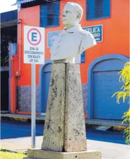  ?? RAFAEL PACHECO ?? Actualment­e, el busto de Próspero Fernández Oreamuno está ubicado en el parque que lleva su nombre, en Alajuela.