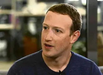  ?? Reprodução ?? O presidente-executivo do Facebook, Mark Zuckerberg, durante entrevista à rede CNN