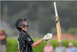  ?? PHOTO: PHOTOSPORT ?? Black Caps opening batsman Colin Munro wasn’t happy when he threw his wicket away during the run chase.