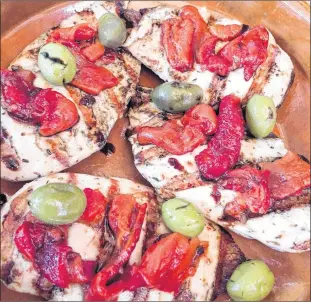  ?? MELISSA D’ARABIAN VIA AP ?? This June 24, 2017 photo shows chicken breast Provencal in Coronado, Calif. This dish is from a recipe by Melissa d’arabian.