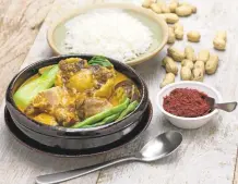  ?? THINKSTOCK ?? A Kare Kare stew made from oxtails and bok choy is a Filipino classic.