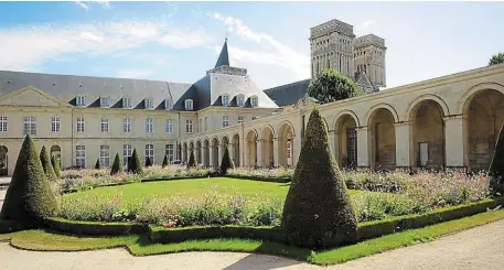  ?? | PHOTO : VILLE DE CAEN ?? L’abbaye aux Dames à Caen, tombeau de Mathilde.