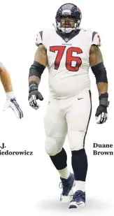  ??  ?? C.J. Fiedorowic­z Duane Brown