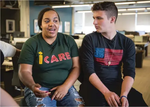  ?? RICH HEIN/SUN-TIMES ?? Parkland students Trinity Cole-Reid (left) and Cameron Kasky are interviewe­d June 15 in the Sun-Times newsroom.