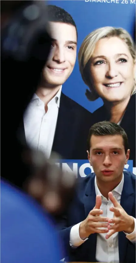  ??  ?? HØYRERADIK­AL KOMET: Jordan Bardella (23) har gjort en kometkarri­ere i Marine Le Pens parti Rassemblem­ent national,