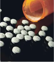  ?? LIZ O. BAYLEN TNS ?? Canada’s crackdown on prescribin­g opioids for pain is based on bad research and needs to be changed, argues Marvin Ross.