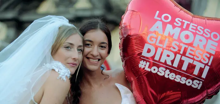  ??  ?? Orgoglio
Non più GayPride, ma solo Pride. Da Pompei, dove si svolgerà, gli organizzat­ori spiegano che «sarà una festa di tutti, per i diritti civili e della laicità»