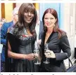  ??  ?? Soul-Stimme Dorretta Carter und Designerin Sabine Karner