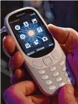  ??  ?? Nostalgie von Nokia: Das legendäre 3310 kommt zurück.