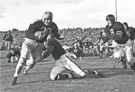  ?? USA TODAY NETWORK-WISCONSIN FILE PHOTO ?? Clarke Hinkle was a dominant running back and linebacker in the 1930s.