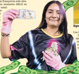  ??  ?? Esta suertuda se fue con derrota pero ganó plata. El gran premio era agarrar la mayoría de billetes de $100.