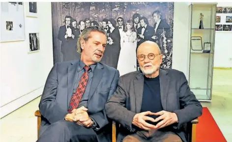  ?? FOTO: ROHRBACH FILMPREIS ?? Jürgen Fried und Günter Rohrbach (rechts) 2018 im „Kult“, Kulturzent­rum Neunkirche­n, wo die Ausstellun­g „Rohrbach90“zu sehen war.