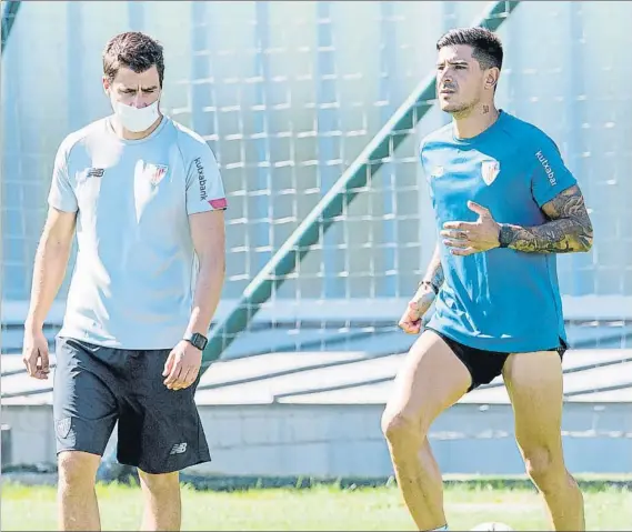  ?? FOTO: ATHLETIC CLUB ?? Pretempora­da atípica
Yuri Berchiche ha trabajado durante todo el mes de agosto de forma individual para intentar superar las molestias de pubis que arrastraba de la pasada Liga