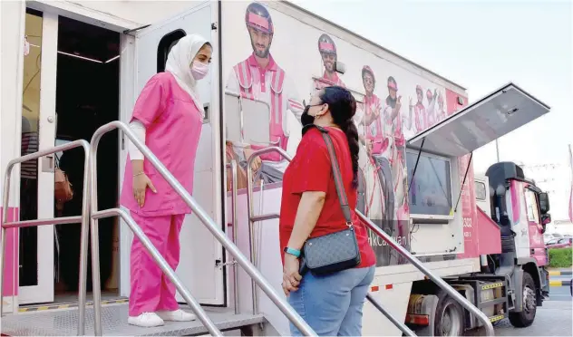  ?? ?? ±
Pink Caravan Mobile Medical Clinic along with Minivan clinic will deliver free clinical breast examinatio­ns and mammogram screenings at different locations.