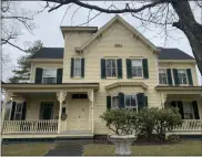  ?? TANIA BARRICKLO — DAILY FREEMAN ?? The main house on the Lasher Funeral Home property in Woodstock, N.Y., is shown March 24.