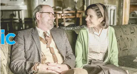  ??  ?? Richard Jenkins as the introverte­d artist Giles and Sally Hawkins as the mute custodian Elisa in a scene from the movie