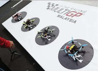  ?? — MultiGP Malaysia ?? Only four drones (or fewer) are allowed to race on the track at any given time.