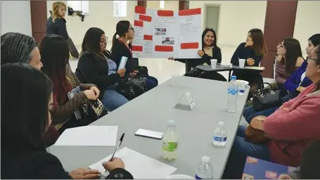  ??  ?? SE ANALIZÓ la educación inicial desde los centro de atención infantil