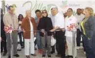  ?? ONELIO DOMINGUEZ/LISTÍN DIARIO ?? Entrega. El ministro Francisco Domínguez Brito encabeza la inauguraci­ón de las viviendas en Valle Nuevo, Constanza.