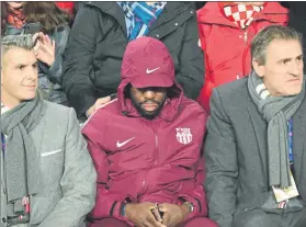  ?? FOTO: M. MONTILLA ?? Umtiti ya no jugó en el campo del PSV, donde reaparecie­ron sus molestias