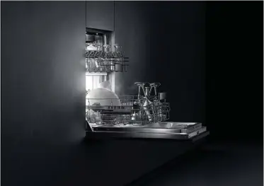  ??  ?? Thanks to LED panels, the interior of Gaggenau’s 400 integrated dishwasher series is illuminate­d from every angle