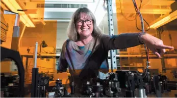  ?? CP PHOTO ?? Nobel Prize winner Donna Strickland shows the media her lab after speaking about her prestigiou­s award in Waterloo, Ont., on Oct. 2. Strickland is among three physicists who were awarded the prize for groundbrea­king inventions in the field of laser physics. Strickland co-invented a method of generating high-intensity, ultra-short optical pulses which has a variety of applicatio­ns, including corrective laser eye surgery. She is one of only three women ever to win the Nobel Prize for physics.