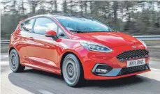  ??  ?? Der Fiesta ST ist optisch unspektaku­lär, aber besonders sportlich.