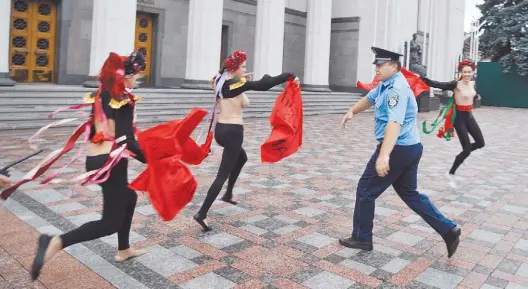  ?? AFP ?? Luchas. El movimiento feminista hoy excede los límites del colectivo Ni una menos.