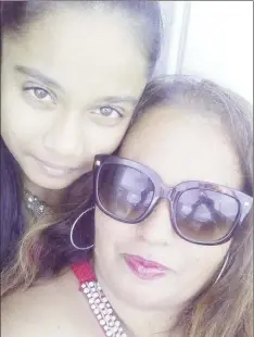  ??  ?? Shaniece Nanhoe (left) in a ‘selfie’ with her mother Esherdai Jailall prior to the diagnosis