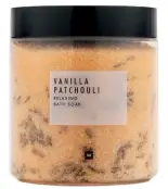  ?? ?? Woolworths The Spa Range Relaxing vanilla-and-patchouli bath soak (R99.95).