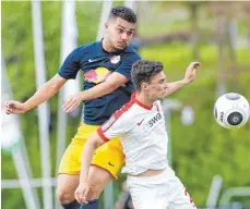  ?? ARCHIVFOTO: THOMAS WARNACK ?? Der FC Augsburg und Red Bull Brasil trafen in Ostrach im vergangene­n Jahr in der Gruppenpha­se aufeinande­r.