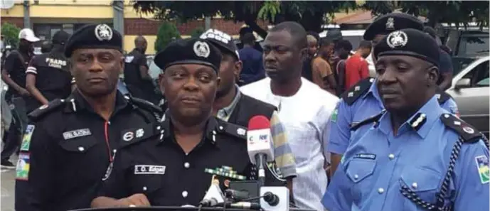  ??  ?? L-R: RRS Commander, ACP Olatunji Disu, Lagos State Commission­er of Police, Imohinmi Edgal and Lagos State DCP Operations, Alhaji Muhammed, during the parade of the 10 suspects