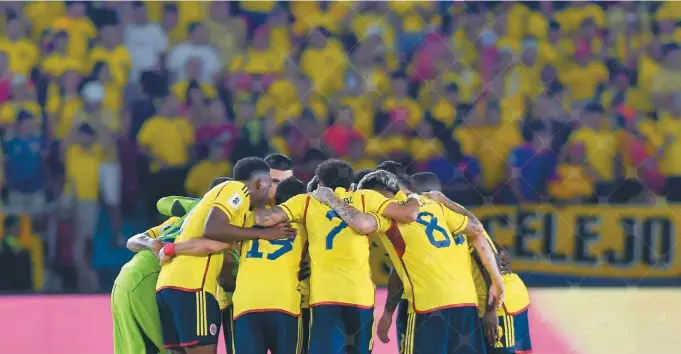  ?? / Getty Images ?? La selección de fútbol de mayores es uno de los símbolos que más unen e identifica­n a los colombiano­s .