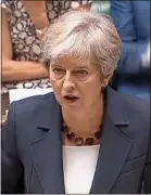  ??  ?? Pour Theresa May, l’attaque a été «approuvée à un niveau élevé».