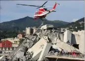  ?? (Photos Cyril Dodergny) ?? Au sol et parmi la montagne de débris, les véhicules broyés témoignent de la violence du choc.