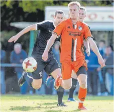  ?? FOTO: VOLKER STROHMAIER ?? Fällt beim SV Mietingen weiterhin aus: Dominik Glaser.