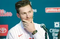  ?? ROBERTSON/THE PHILADELPH­IA INQUIRER ELIZABETH ?? New Philadelph­ia Phillies shortstop Trea Turner speaks during a news conference Dec. 8 at Citizens Bank Park in Philadelph­ia.