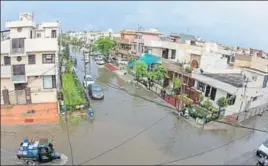  ?? PTI ?? ■ Waterlogge­d streets after rain in Ambala on Saturday,