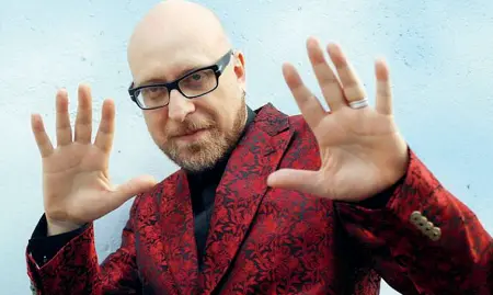  ??  ?? Voce soul Mario Biondi domani sarà in scena al Gran Teatro Geox di Padova con la band dei Quintorigo