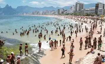  ?? Foto: Marcelo Saya, dpa ?? Körperkult wird in Brasilien besonders großgeschr­ieben. Für Chirurgen dort ist das ein Riesengesc­häft.