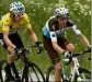  ?? (Photo AFP) ?? Thomas (en jaune) a repris  secondes sur Bardet.