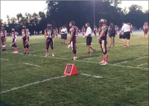  ?? Jim Fuller / Hearst Connecticu­t Media ?? Seniors are honored before Alvirne High School’s first home game of 2020 in Hudson, N.H.